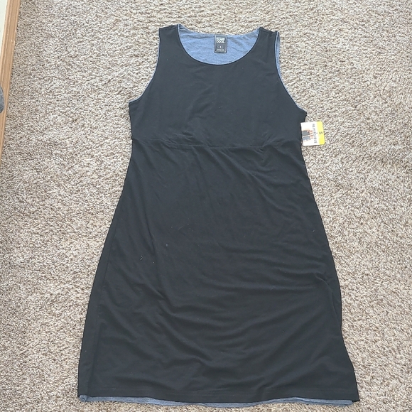 32 Degrees Black/ Blue Reverible Sleeveless Dress - Picture 1 of 5